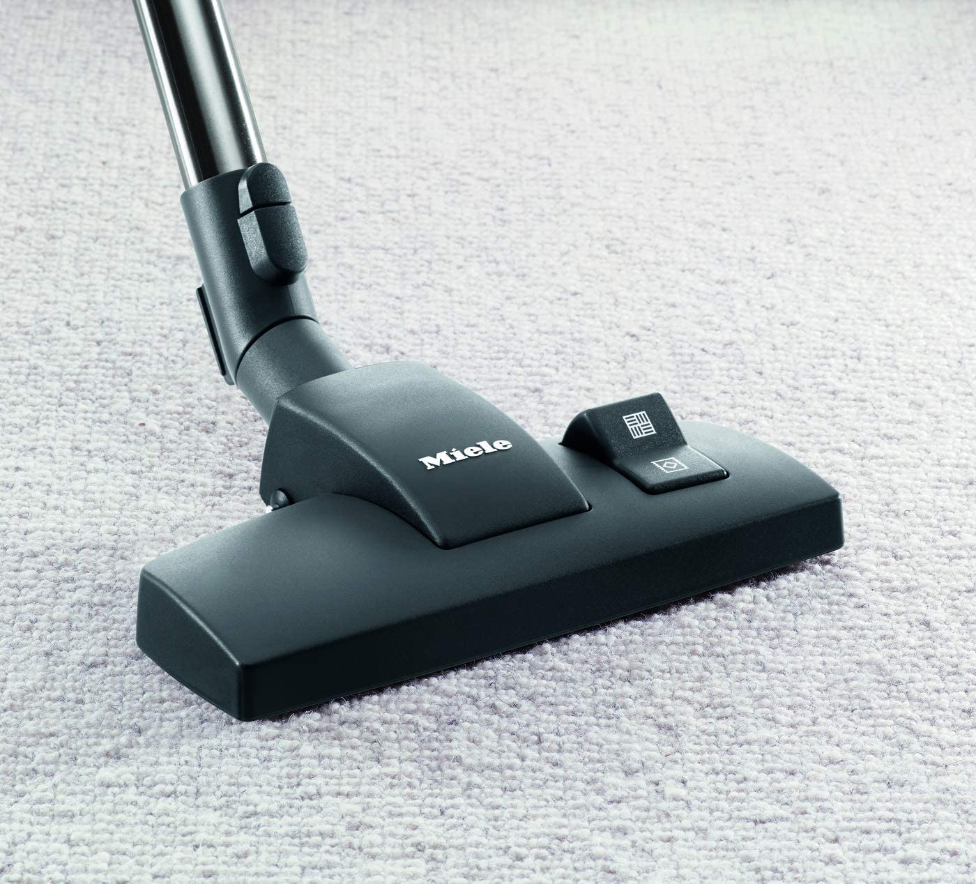 Miele Bagged Vacuum Cleaner Complete C3 Allergy With Hepa Filter, Captures 99.95% Of DUSt, Curry Yellow. Miele Bagged Vacuum Cleaner Complete C3 Allergy With Hepa Filter, Captures 99.95% Of DUSt, Curry Yellow.